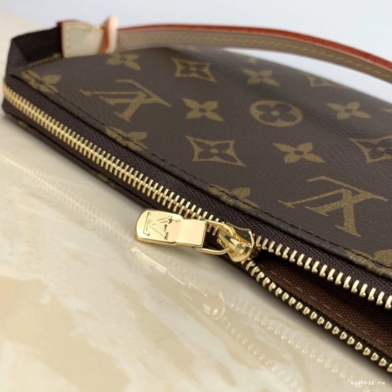 WIS Louis ACCESSOIRES POCHETTE Vuitton 0911